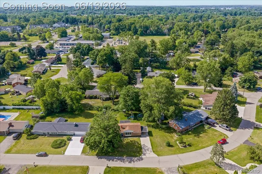 1746 Ashstan Drive, Walled Lake, MI 48390 - #3