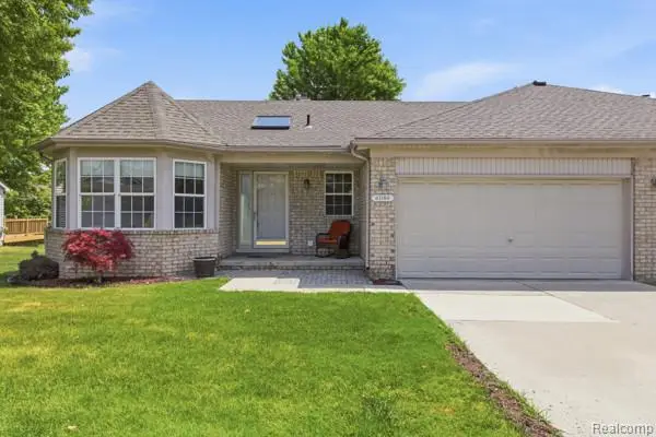 41184 Greenspire Drive, ClintonTownship, MI 48038