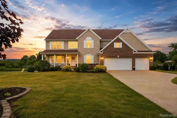 6176 Sterling Trail, Dexter, MI 48130