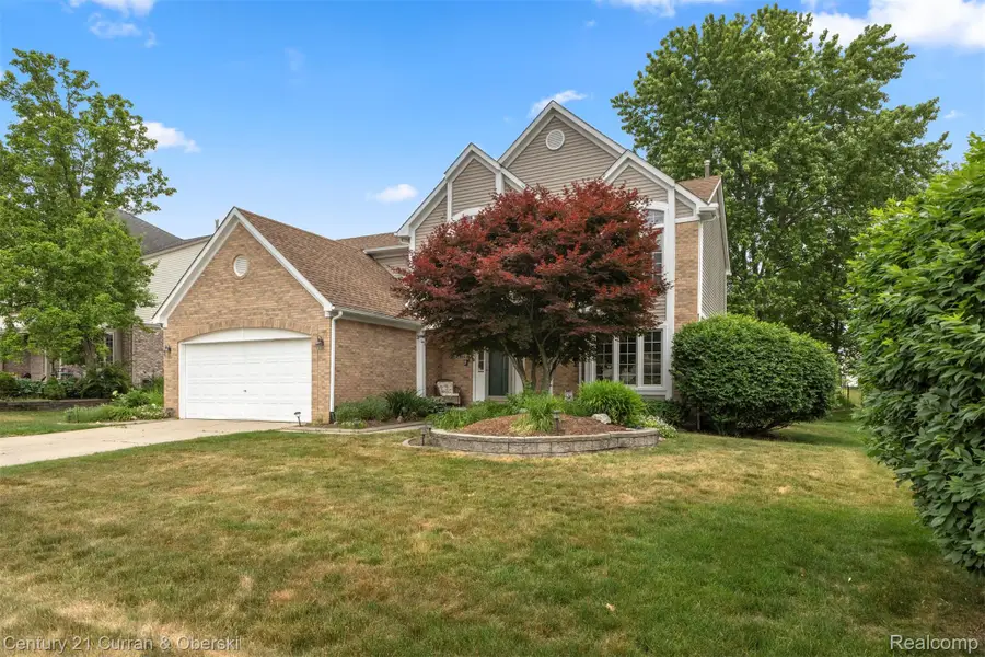 45924 Rockledge Drive, Plymouth, MI 48170 - #2
