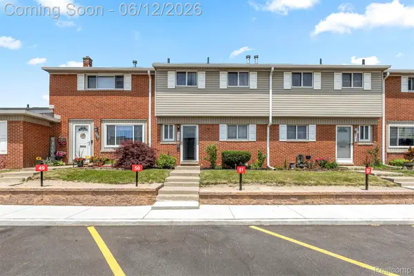 29156 Manchester Street, Westland, MI 48185