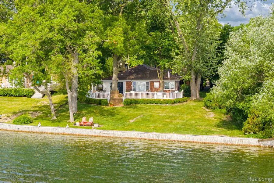 3080 Jackson Boulevard, Highland, MI 48356 - #2