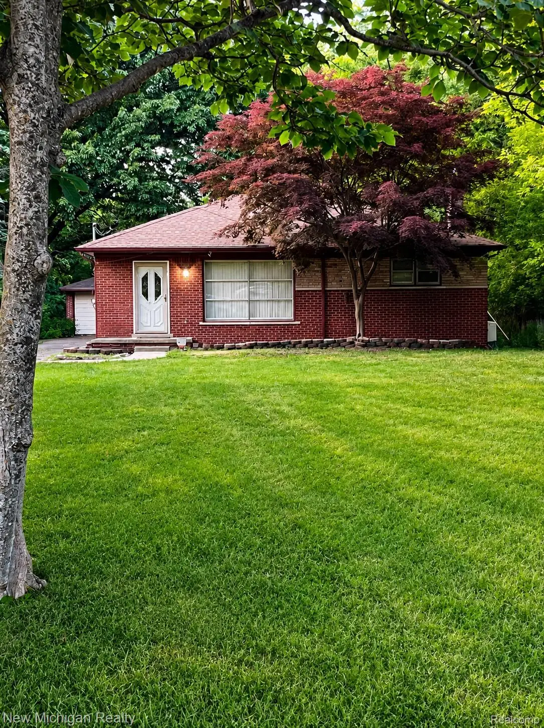 21550 Duns Scotus Street, Southfield, MI 48075 - #1