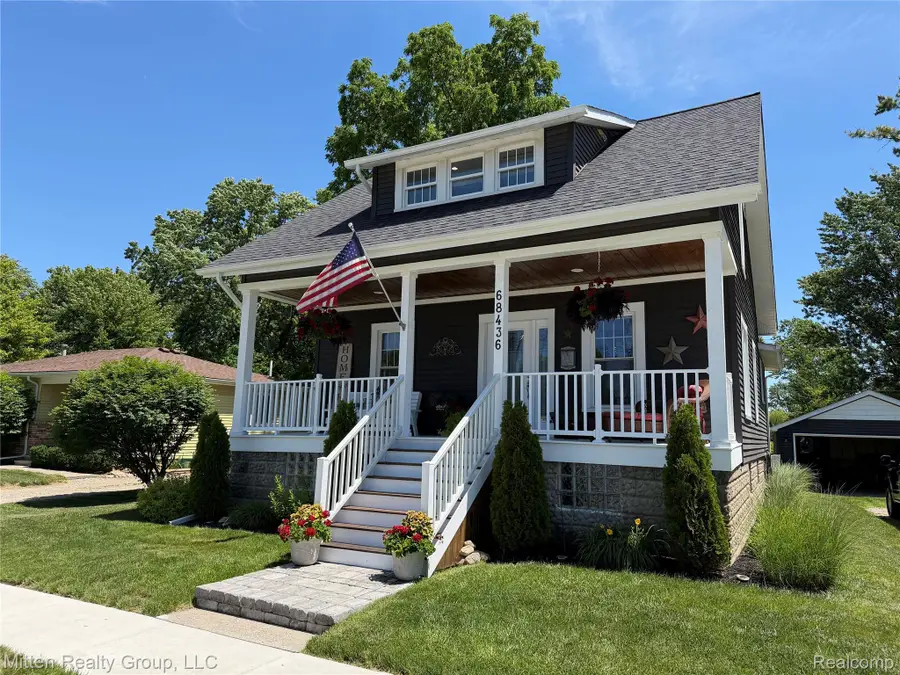 68436 Oak Street, Richmond, MI 48062 - #3