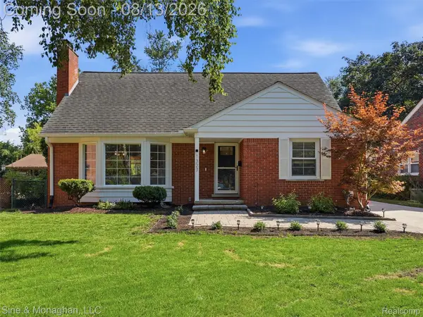 1327 Alicia Court, RoyalOak, MI 48073