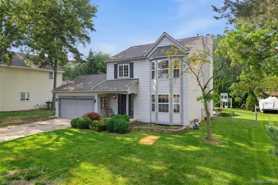 124 Rexton Street, Novi, MI 48377 - #3