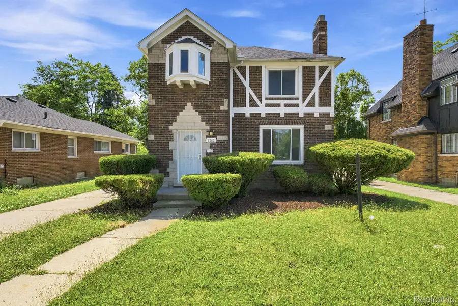 8262 E Outer Drive, Detroit, MI 48213 - #2