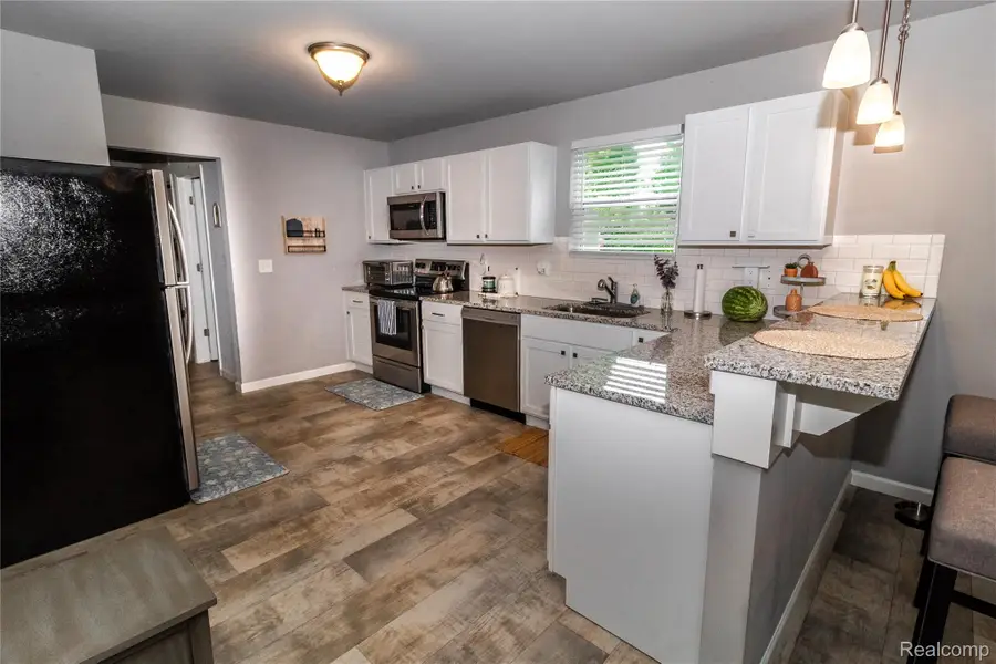 1205 Lancaster Street, Lapeer, MI 48446 - #2