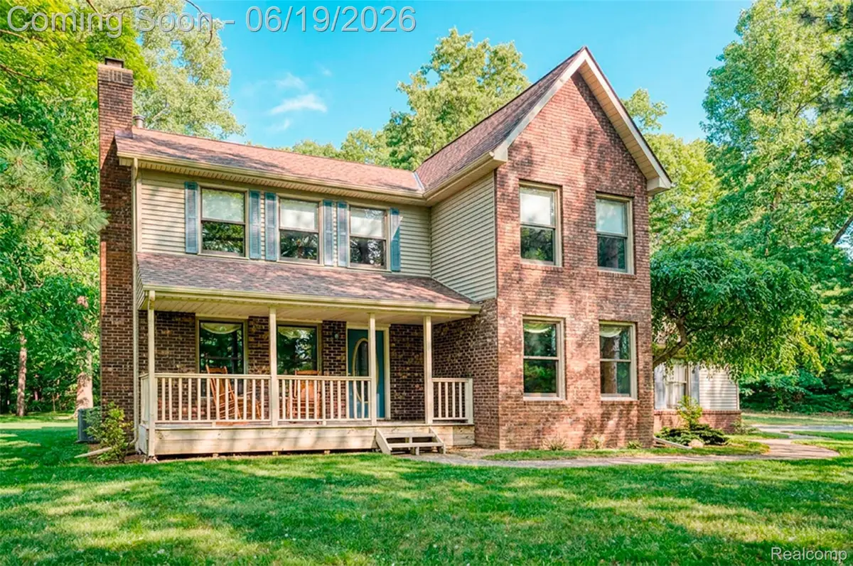 7511 Welle Road, Brighton, MI 48116 - #1