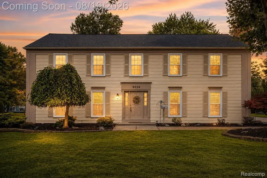 5320 Kingsfield Drive, West Bloomfield, MI 48322 - #2