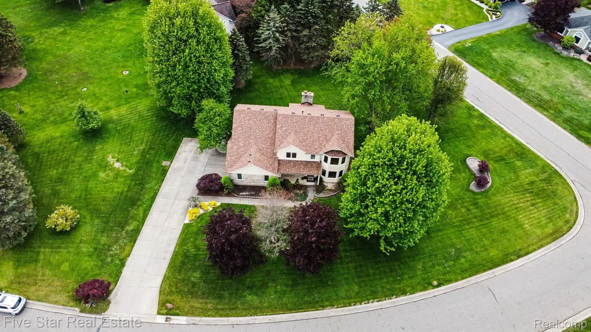 10100 Abrams Fork, Brighton, MI 48114 - #1