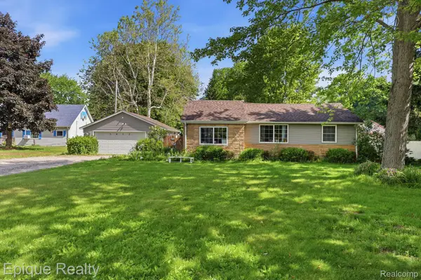 3652 Norman Road, FortGratiot, MI 48059
