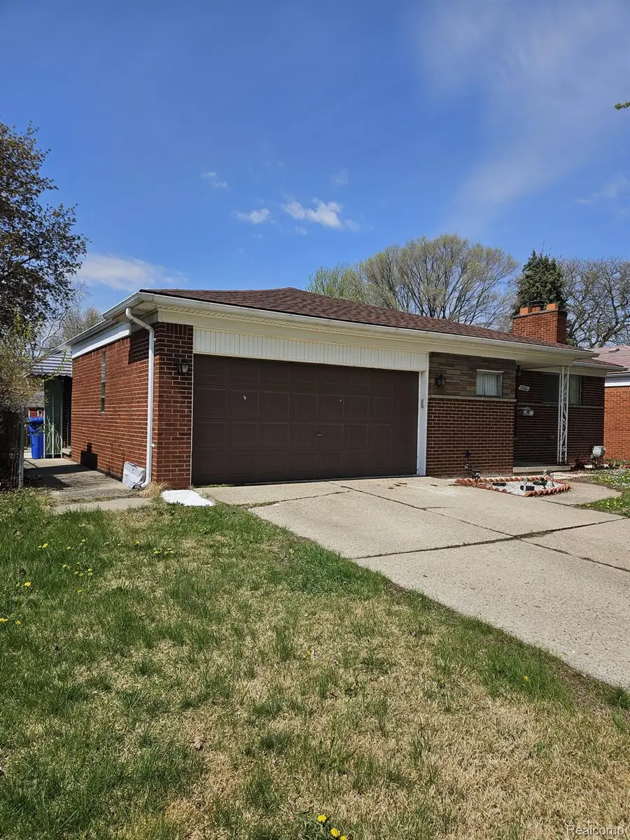 28661 Panama Street, Warren, MI 48092 - #2