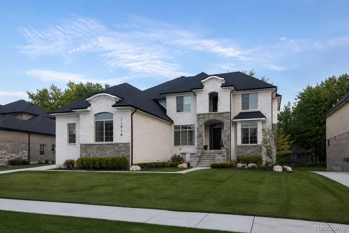 11914 Encore, Utica, MI 48315 - #1