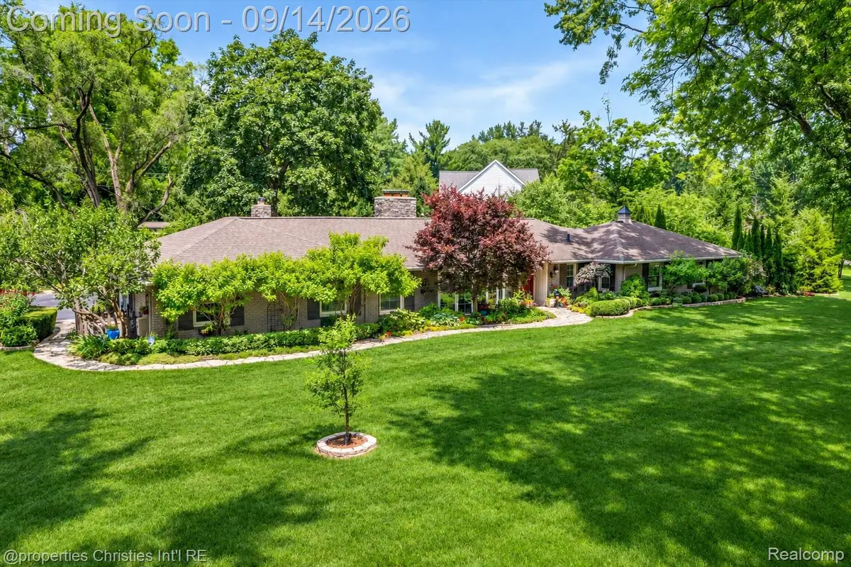 32765 Eastlady Drive, Beverly Hills, MI 48025 - #1