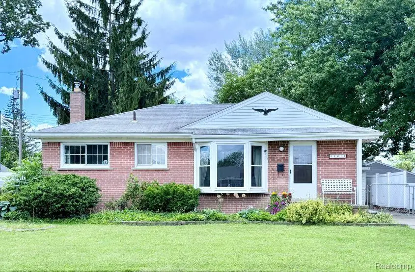 32211 Avondale Street, Westland, MI 48186 - #1