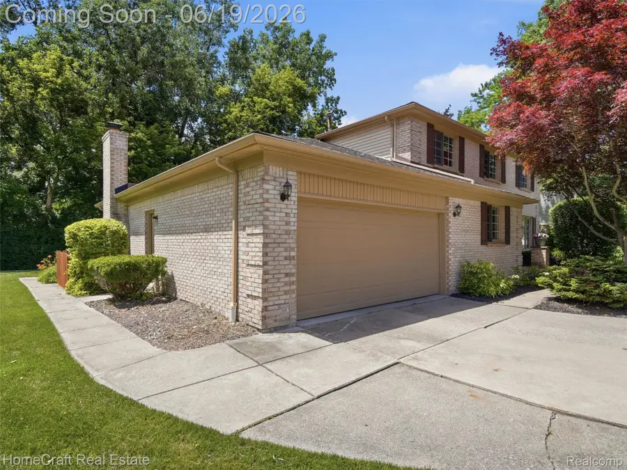 8829 Woodberry Road, Plymouth, MI 48170 - #3