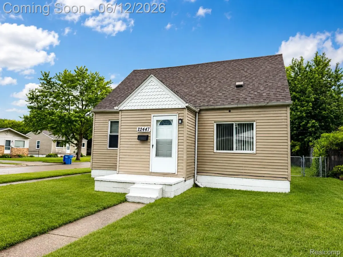 22447 Oaklane Street, Warren, MI 48089 - #1