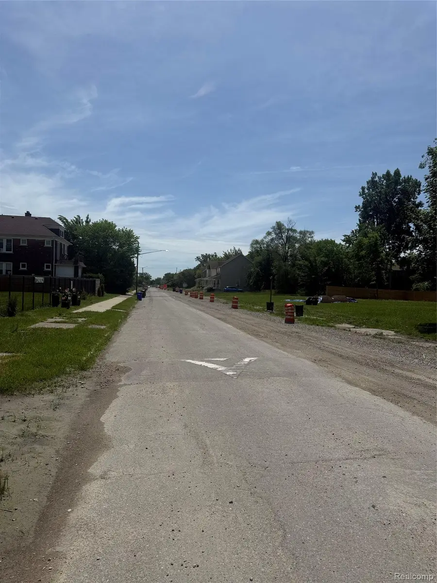 926 Navahoe Street, Detroit, MI 48215 - #2