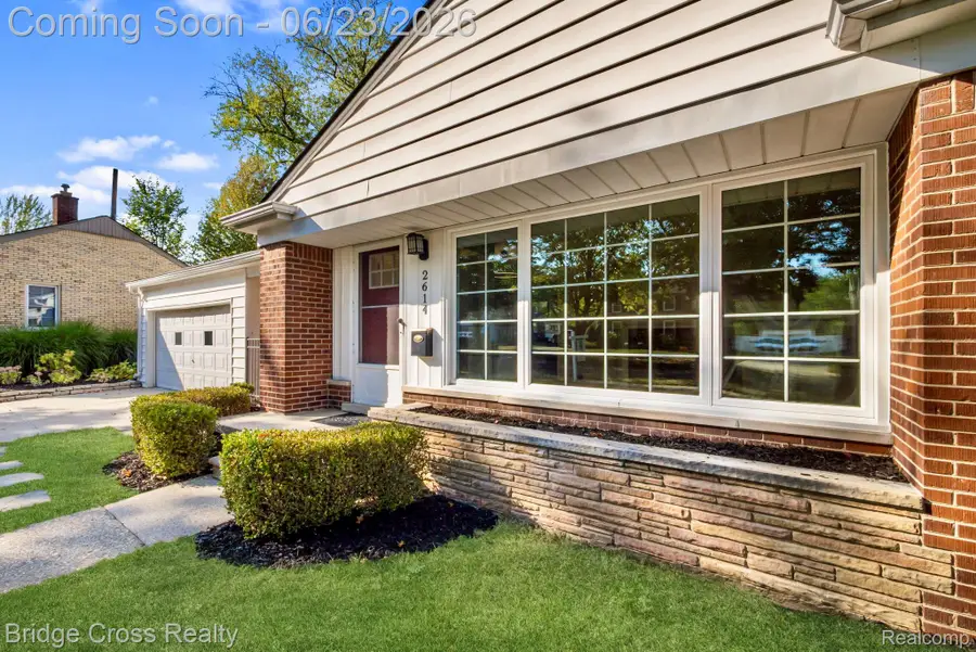 2614 Essex Street, Royal Oak, MI 48073 - #2