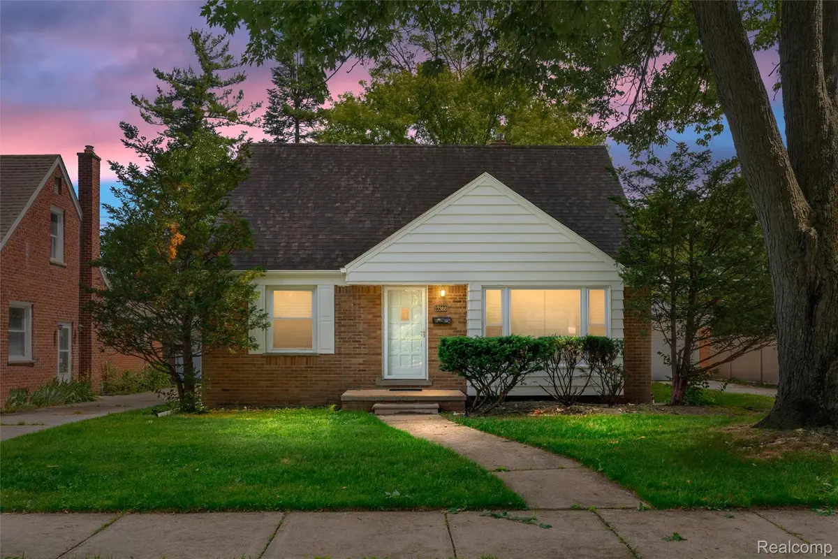17366 Centralia, Redford, MI 48240 - #1
