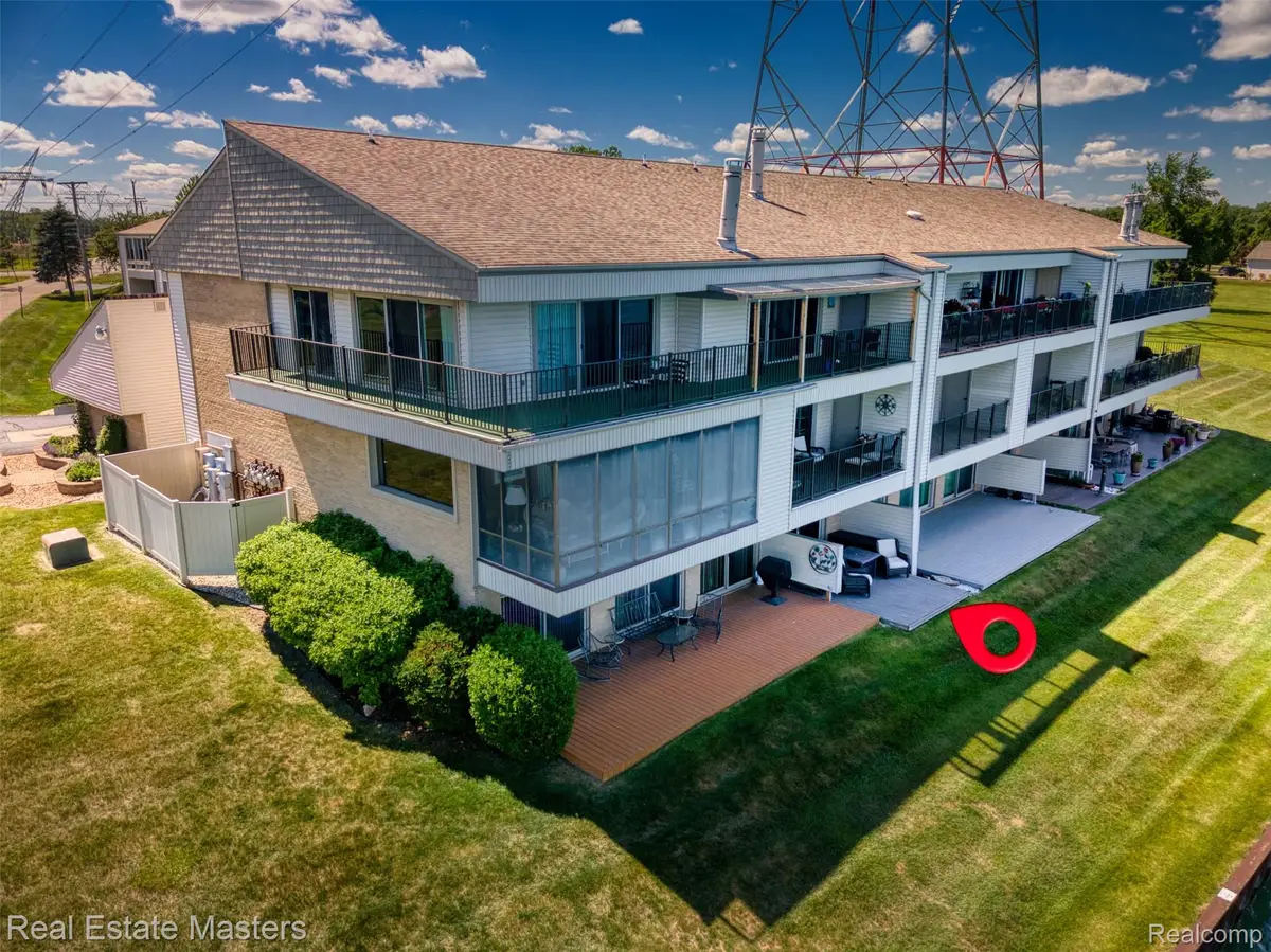 3997 River Road #6, East China, MI 48054 - #1