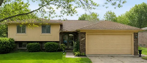 45429 Brunswick Drive, Canton, MI 48187