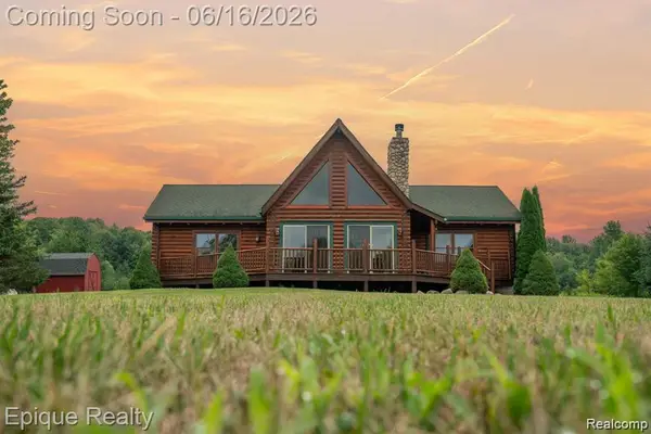 1966 Mayer Road, Kimball, MI 48074