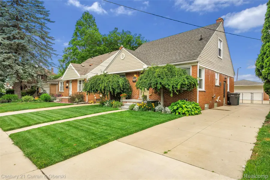 23704 Harvard Street, Dearborn, MI 48124 - #3