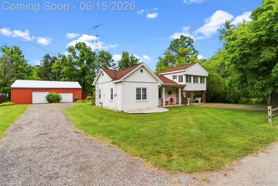 7447 Russell Street, Davison, MI 48423 - #2