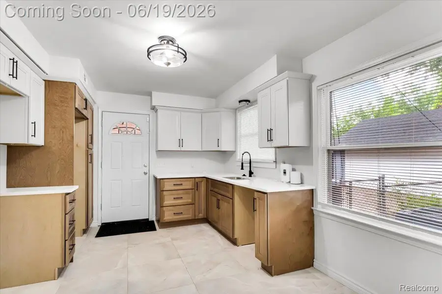 14145 Faust Avenue, Detroit, MI 48223 - #3