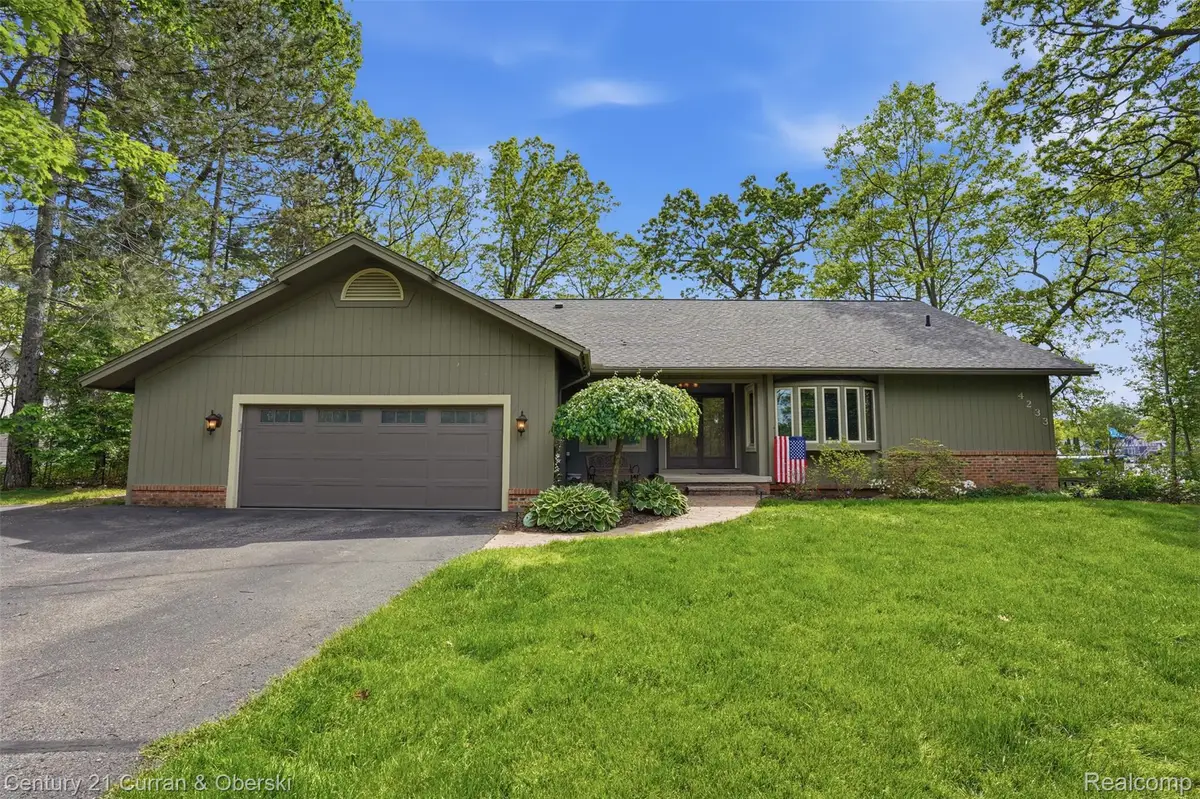 4233 Blain Island Road, Waterford, MI 48329 - #1