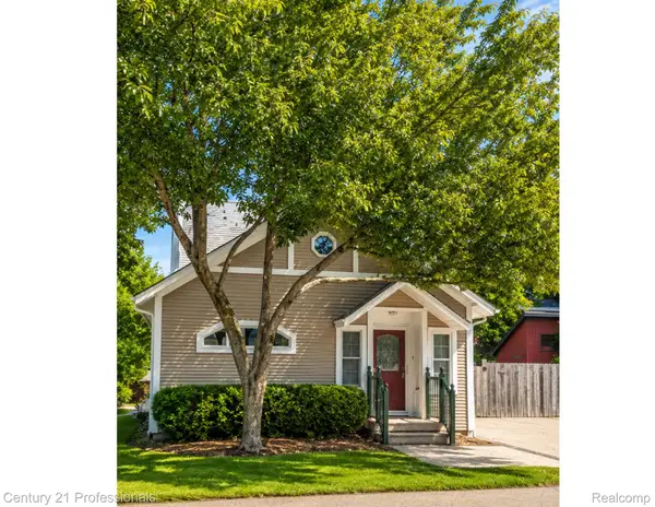 3668 Shorewood Road, Burtchville, MI 48059
