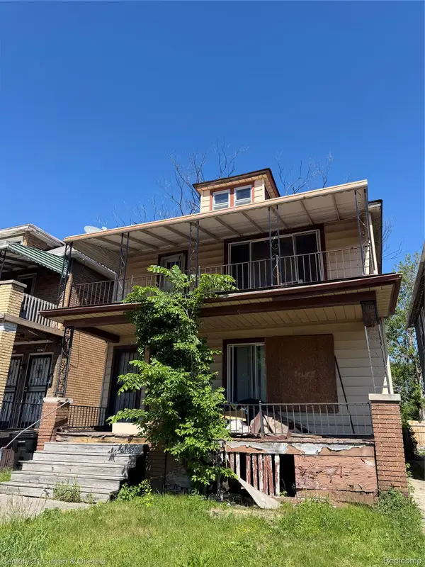 15470 Wildemere Street, Detroit, MI 48238