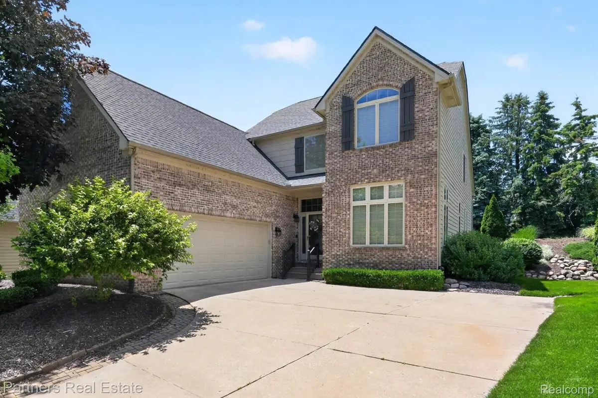 4632 Villa France Drive N, Brighton, MI 48116 - #1