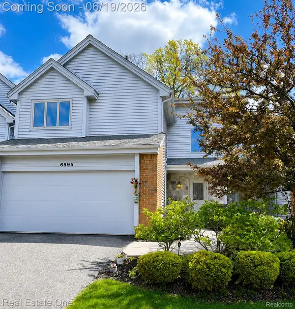 6595 Scenic Pines Court, Clarkston, MI 48346
