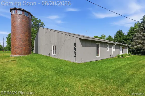 15921 W M 36, Pinckney, MI 48169