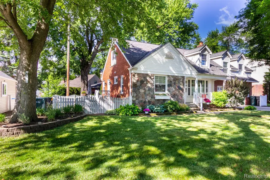 21170 Outer Drive Drive, Dearborn, MI 48124 - #2