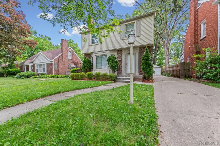 17400 Huntington Road, Detroit, MI 48219 - #2
