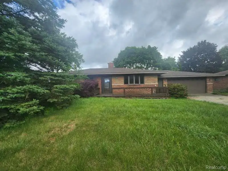 3804 Embarcadero Street, Waterford, MI 48329 - #1