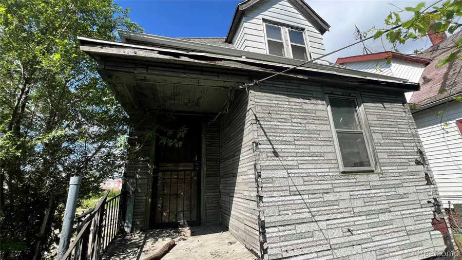 6628 Burns Street, Detroit, MI 48213 - #3