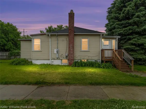 26616 Hampden Street, MadisonHeights, MI 48071