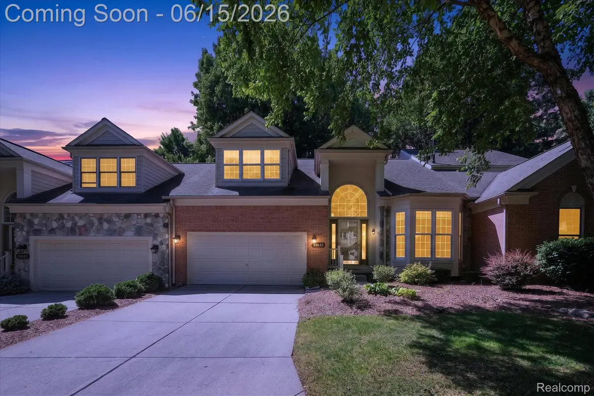 39643 Southwind Lane #13, Northville, MI 48168 - #1
