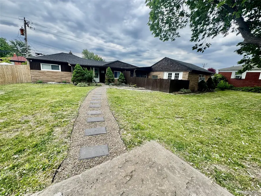 19940 Stanley Street, Melvindale, MI 48122 - #2