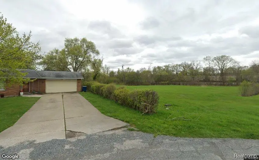 4500 S Michelle Street, Saginaw, MI 48601 - #3
