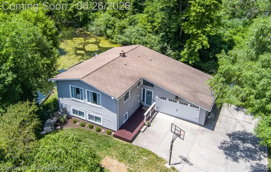 500 Neptune Drive, Ortonville, MI 48462 - #2