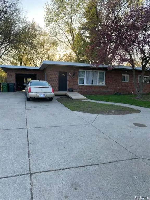 51575 Shelby Road, ShelbyTwp, MI 48316