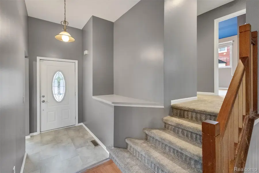 3850 Faber Terrace, Waterford, MI 48328 - #3