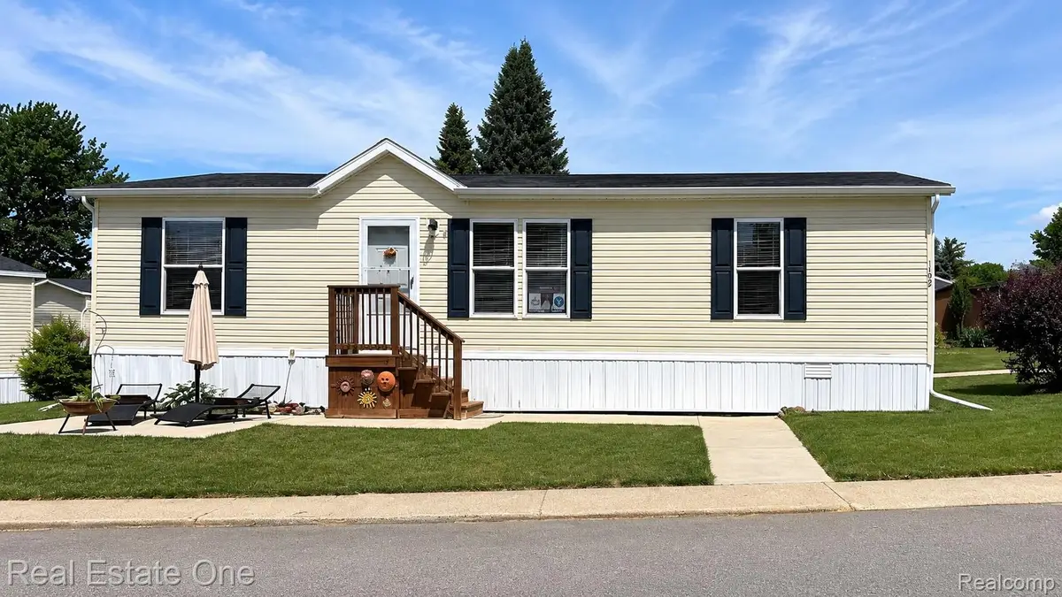 102 Sycamore, Highland, MI 48357 - #1