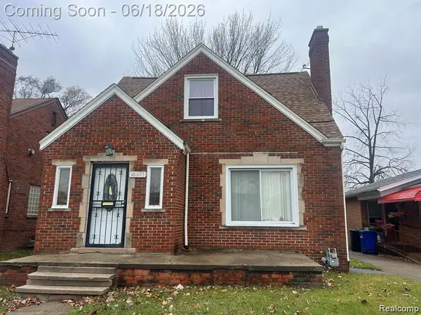 18693 Whitcomb Street, Detroit, MI 48235